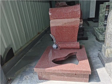 Wouj Granite Headstone
